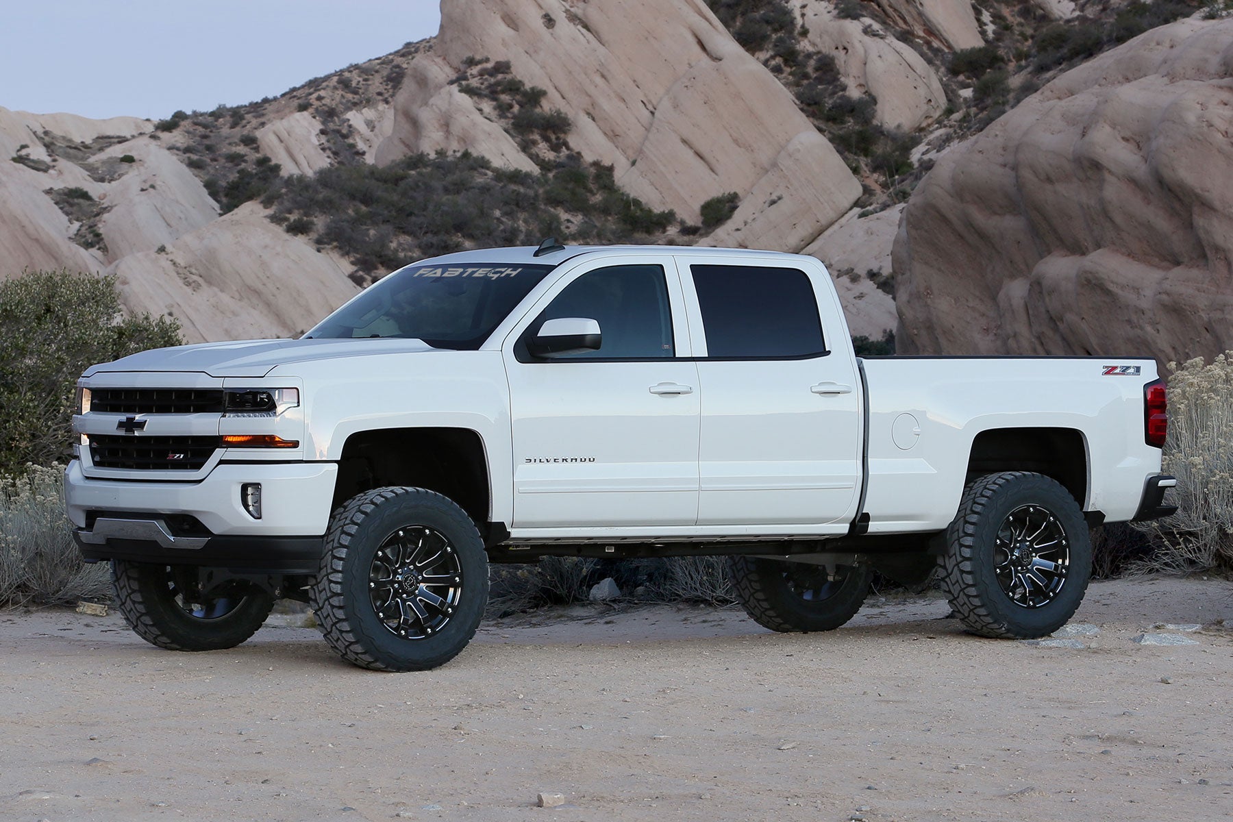 6" PERF SYS G2 W/DL 4.0 & 2.25 14-18 GM C/K1500 P/U W/ OE ALM OR STMP STL UCA. by Fabtech