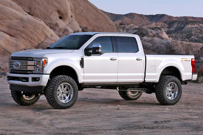6" BASIC SYS W/PERF SHKS 17-21 FORD F250/F350 4WD GAS. by Fabtech