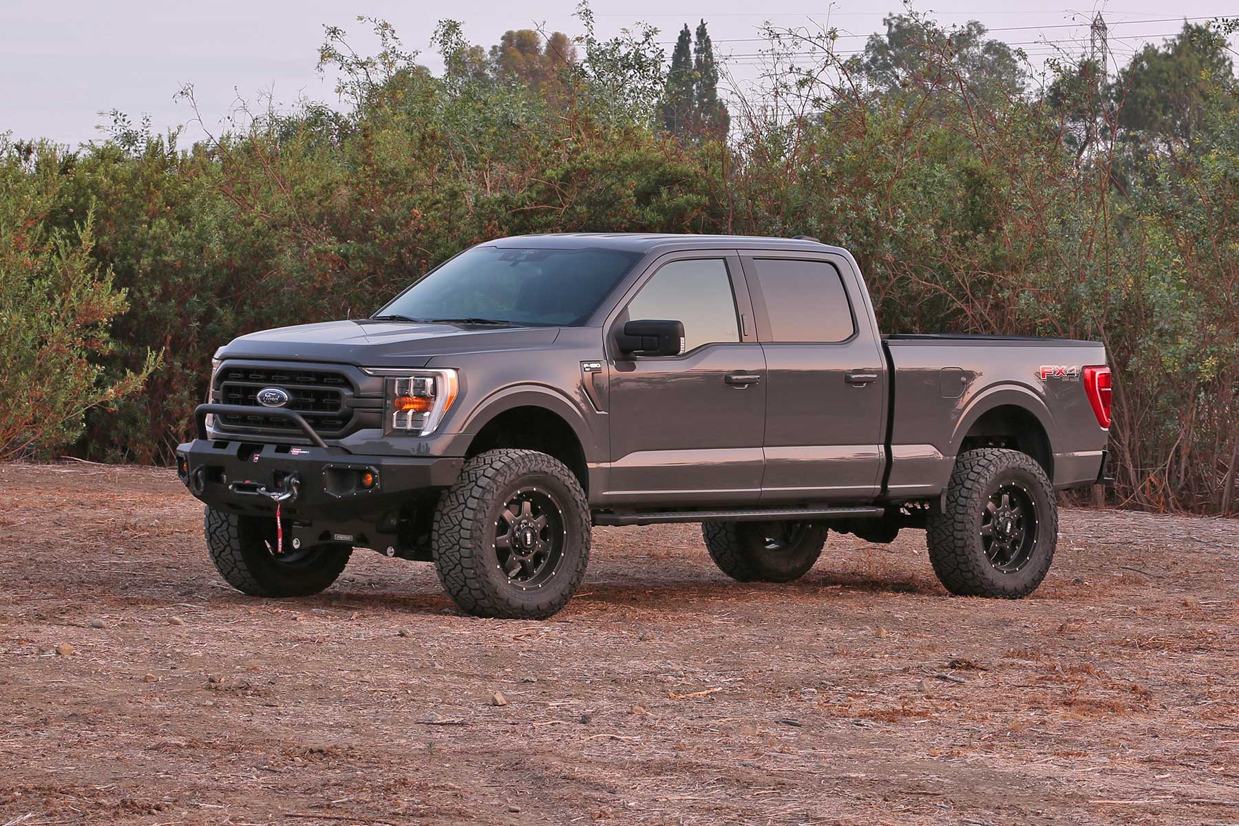 6" BASIC SYS W/PERF SHKS 2021 FORD F150 4WD. by Fabtech