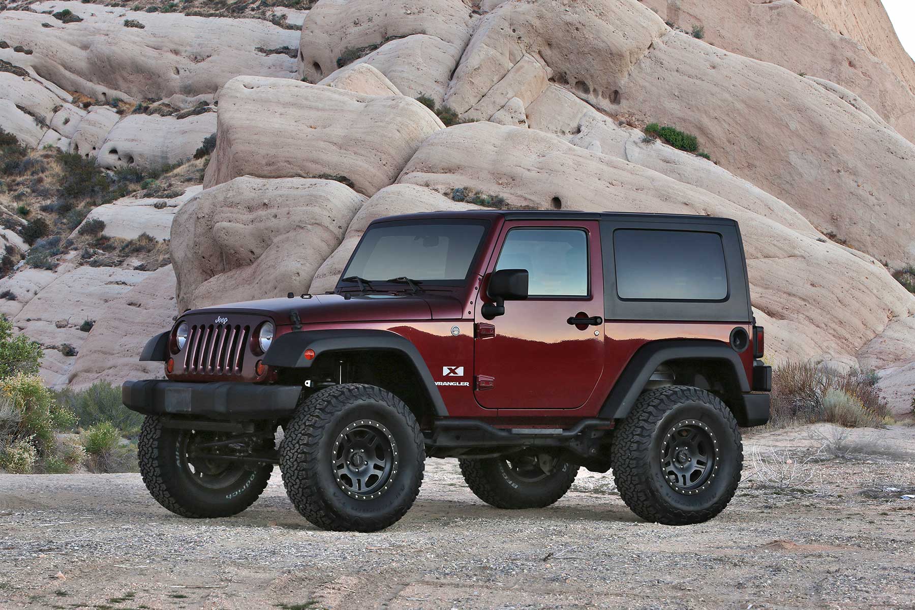 3" SPORT SYSTEM W/ PERF SHKS 2007-18 JEEP JK 2-DOOR. by Fabtech