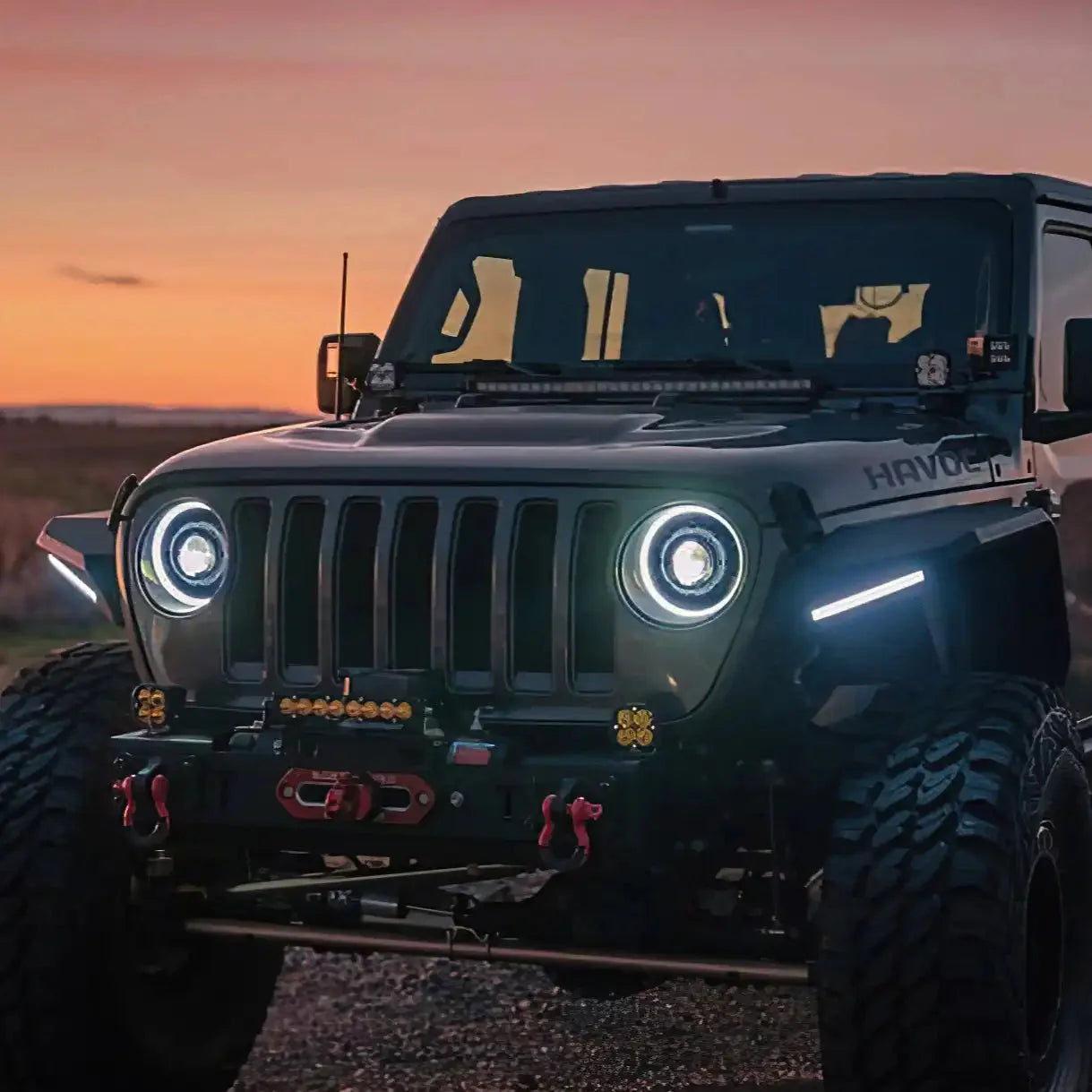 ORACLE Lighting Oculus™ Switchback Bi-LED Projector Headlights for Jeep Wrangler JL/ Gladiator JT by ORACLE Lighting