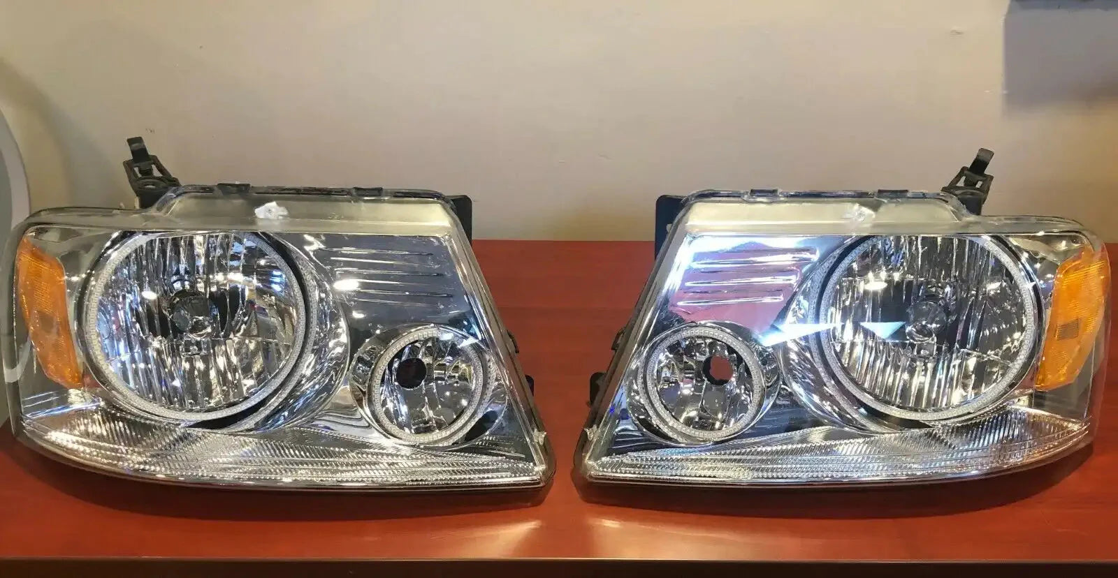 USED 2005-2008 FORD F-150 PRE-ASSEMBLED HEADLIGHTS- CHROME - AMBER 7043-005 - CLEARANCE by ORACLE Lighting