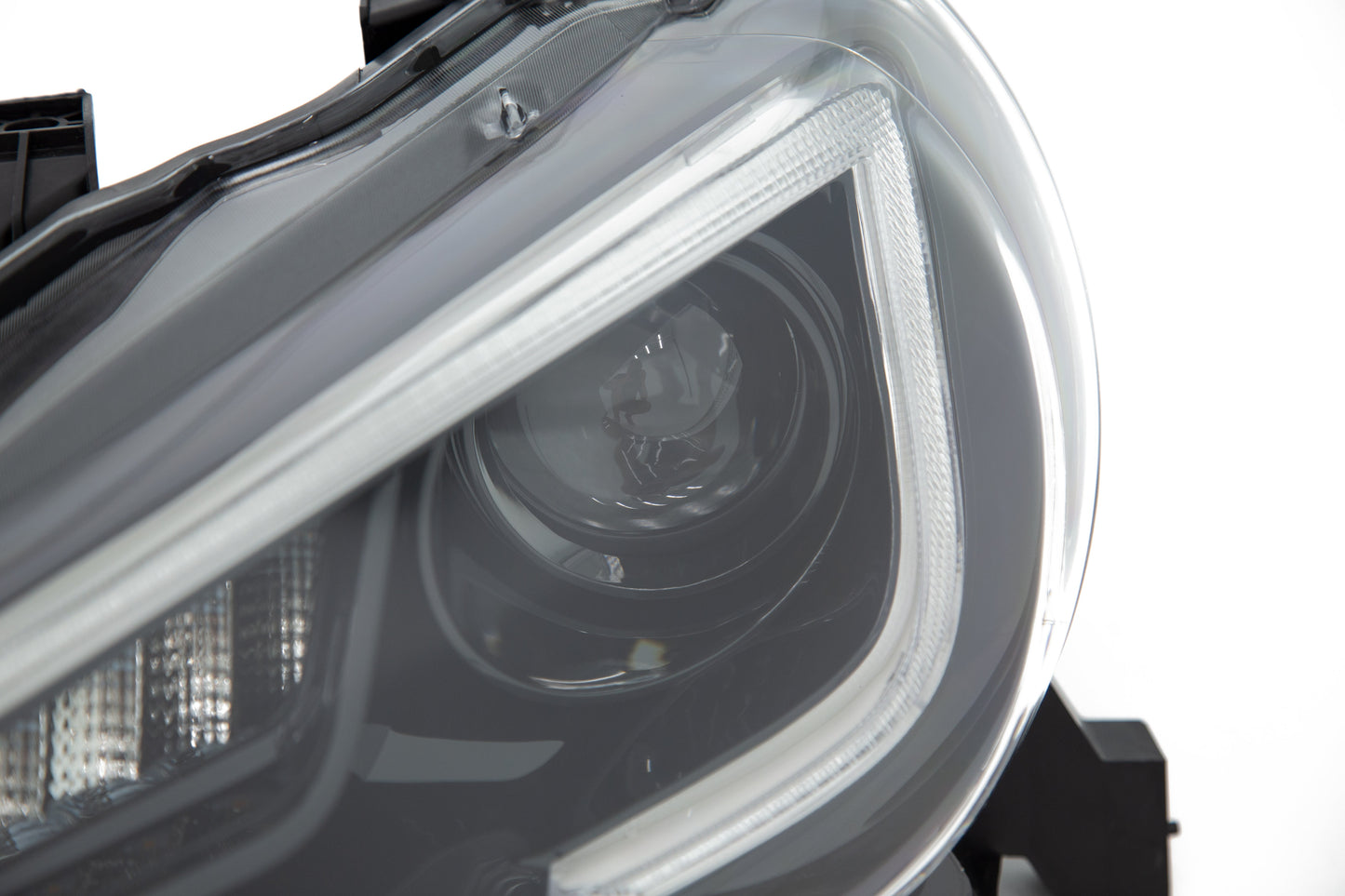 OLM Sequential Style Headlights w/ 6000k HID - 13+ FT86 / BRZ by MYX Automotive